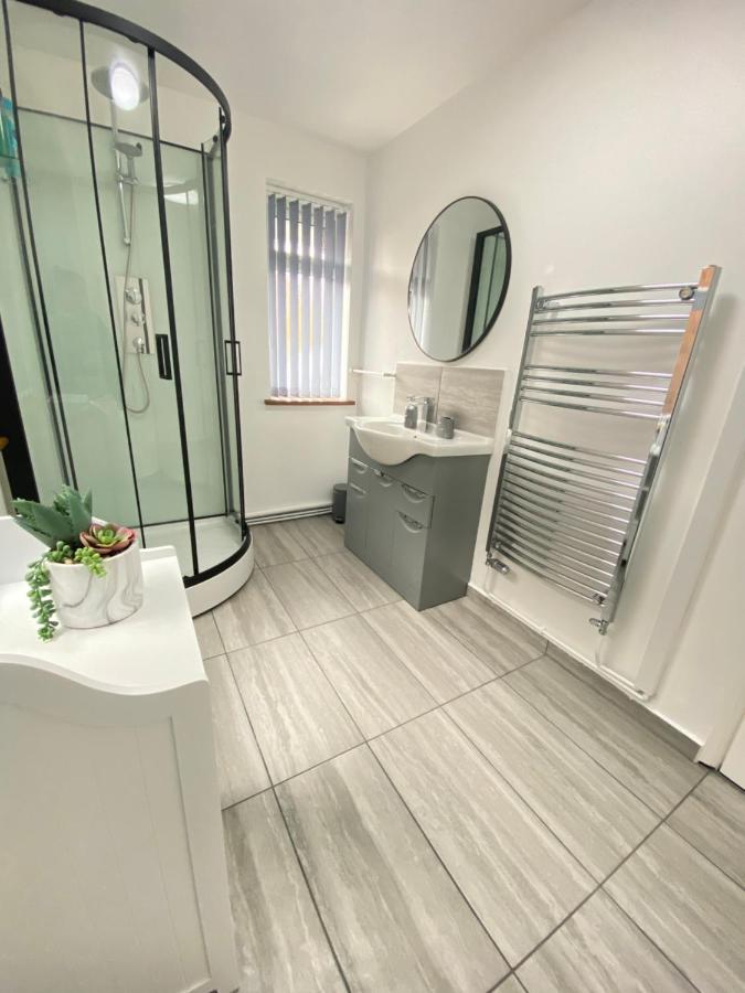 Gatwick Studio Horley Kültér fotó